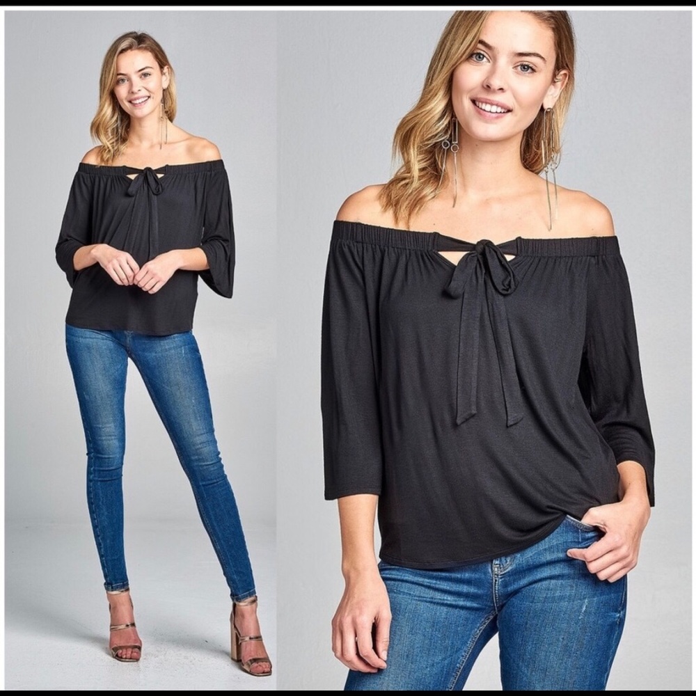 🌸HOST PICK🌸Beautiful Off the Shoulder Top